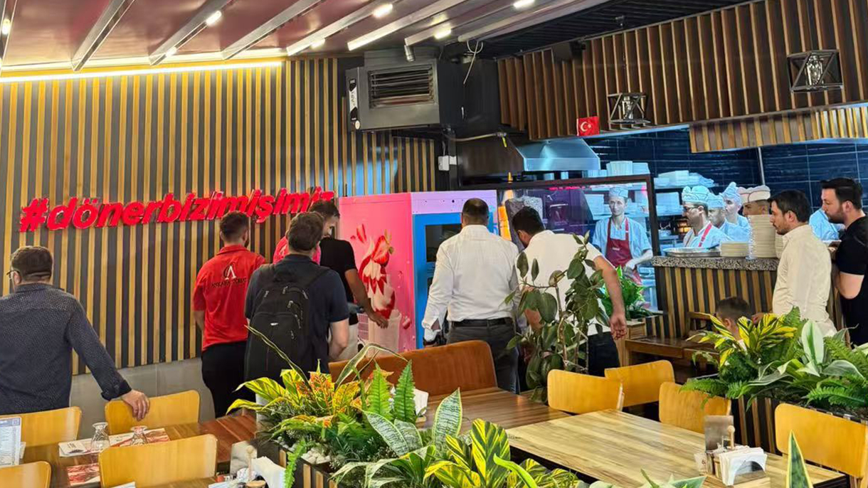 ice cream vending machine source factory